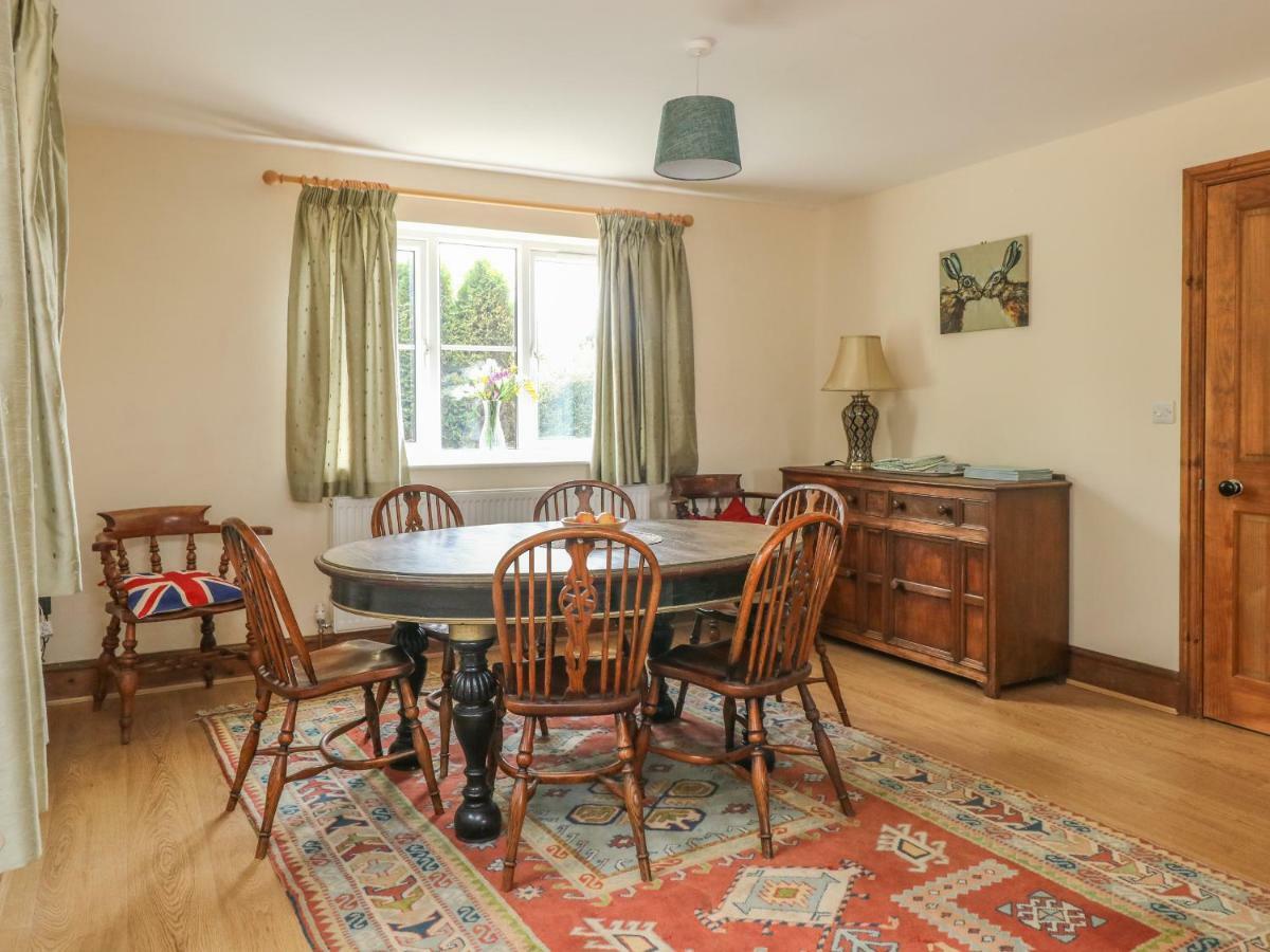 Wayside Cottage York Esterno foto